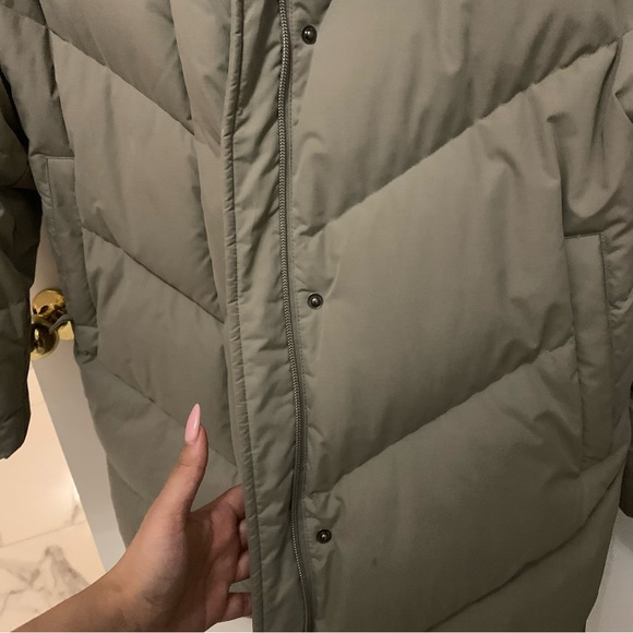 Wilfred - The Cloud Puff Mid (Aritzia) - Picture 9 of 14